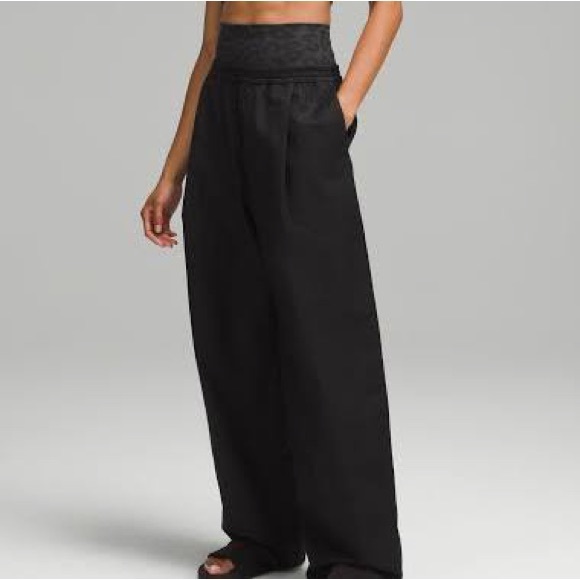 Athleta Gramercy Track Trousers Navy Blue Wide Leg Pants - Picture 4 of 4